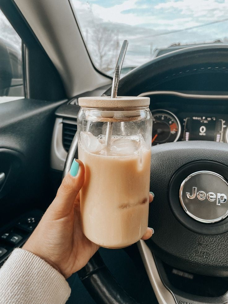 MASON JAR WITH CLEAR STRAW