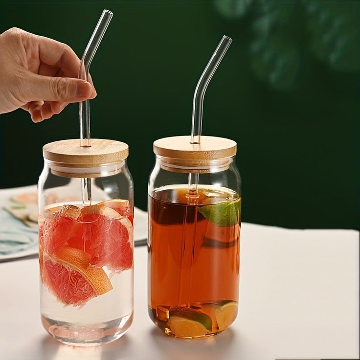 MASON JAR WITH CLEAR STRAW