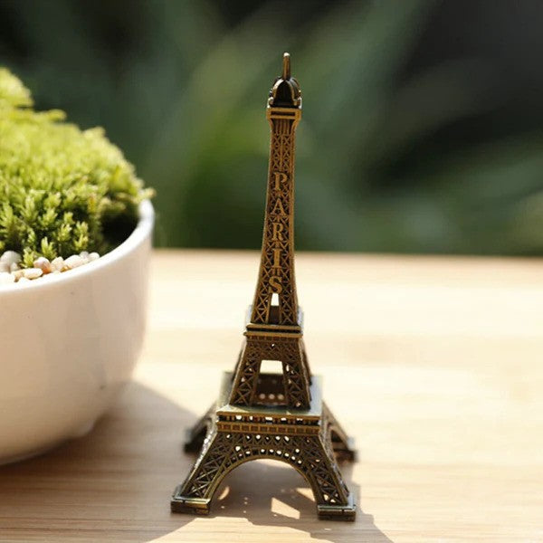 Metal Eiffel Tower Decor